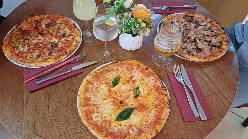 Sapori D'Italia_Eaton Socon_slider_image_3