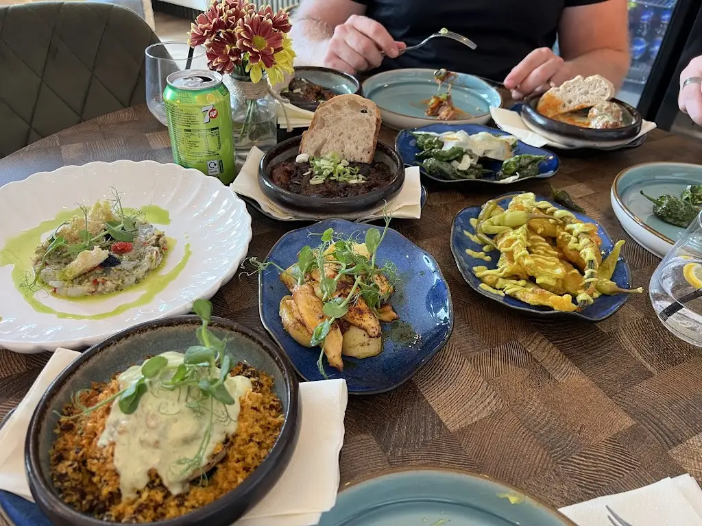 Vino Tapas and Wine_Eaton Socon_slider_image_3