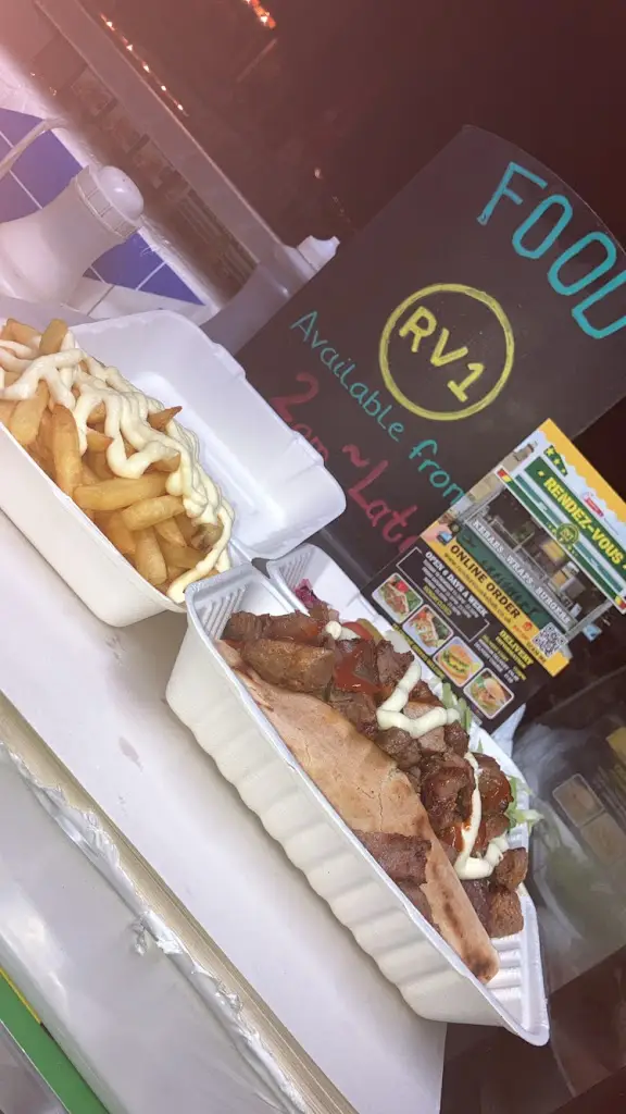 Rendezvous Kebab_Eaton Socon_slider_image_3