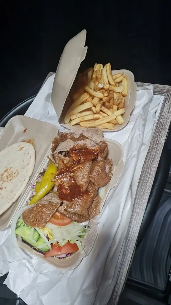 Sean Coaten_MARKET KEBAB VAN_Eaton Socon_review