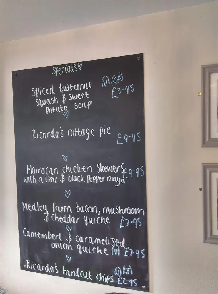 Menu_Hattys Tea Room & Mad Hattys Wine Bar_Epworth_image_1