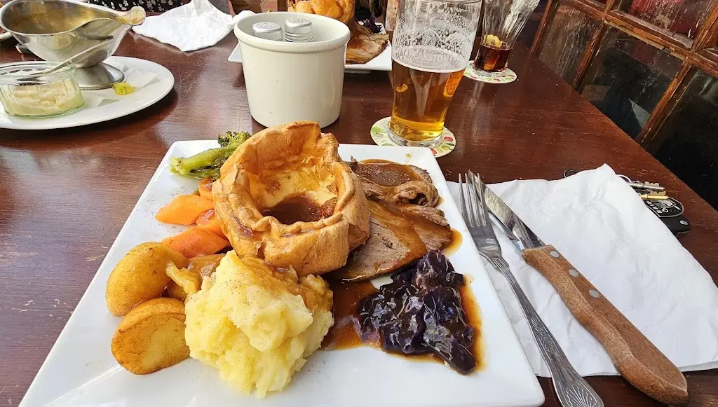 Jamie “Jamdoodle” C_The Red Lion Steakhouse & Hotel_Epworth_review