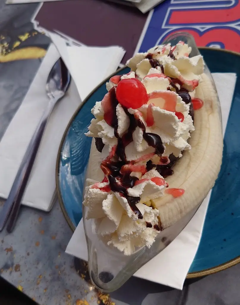 J C_Arbuckles Restaurant_Ely_review