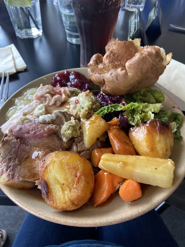 Rosalyn Johnson_Riverside Bar & Kitchen_Ely_review