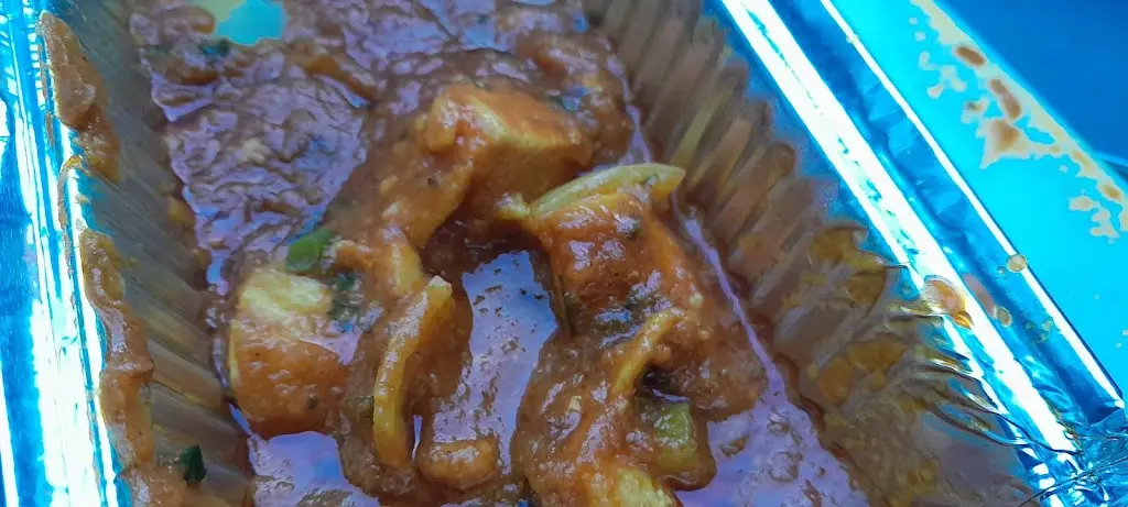 Ayaans Indian Takeaway_Audlem_slider_image_3