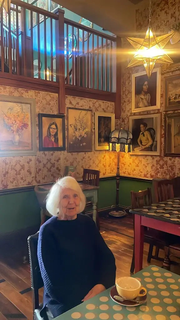 Eff Ra_Caballo Lounge_Epsom_review