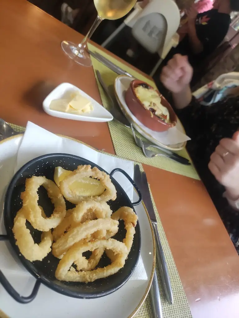 Woo-Jin Cho Kim_El Rincon Spanish Restaurant & Tapas_Epsom_review