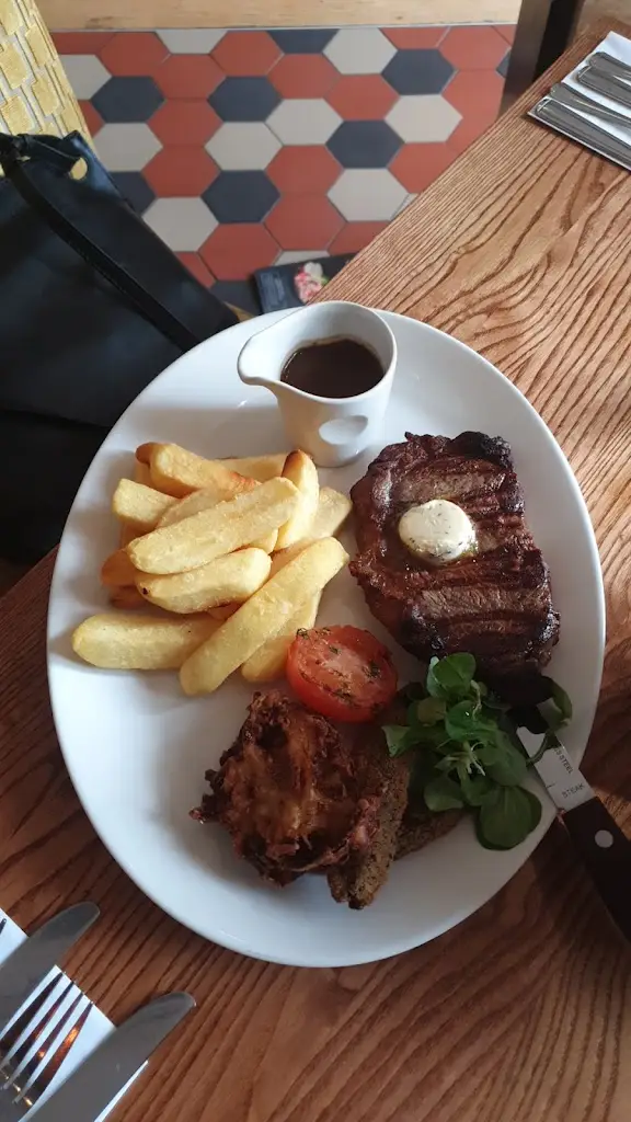 Menu_Moseley Park Beefeater_Essington_image_6