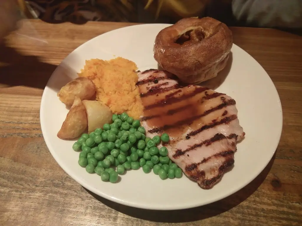 Menu_Moseley Park Beefeater_Essington_image_9