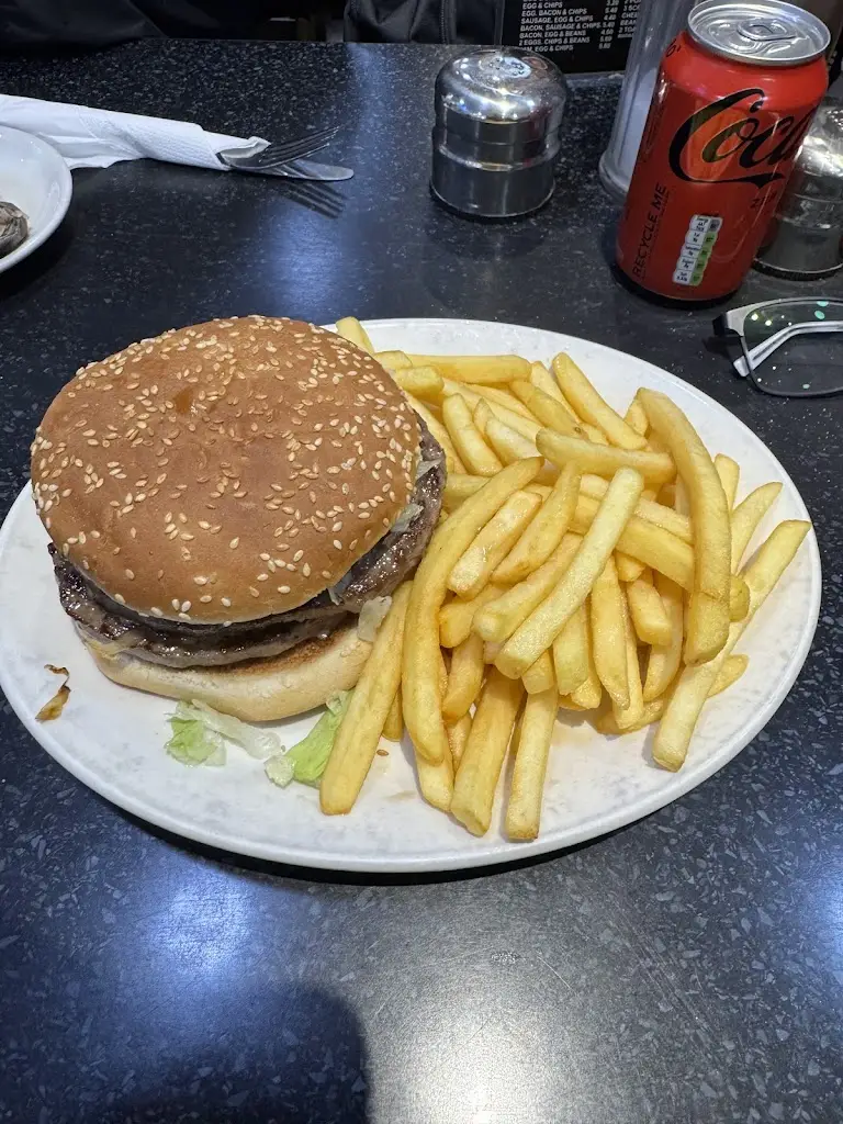 Starburgers Erith_Erith_slider_image_3