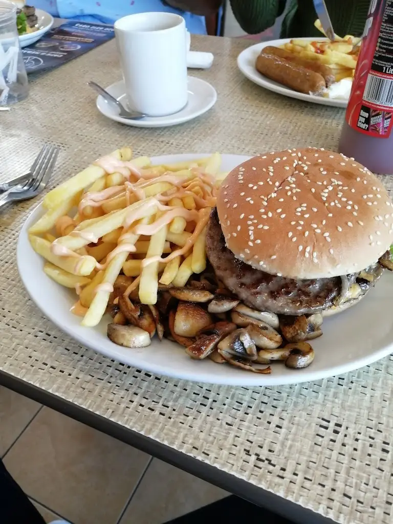 Menu_Thames Cafe ERITH_Erith_image_9