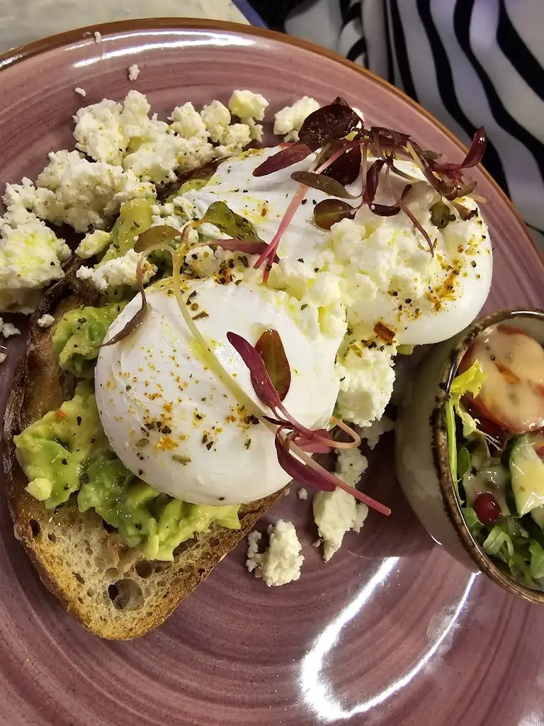 Richard Brown_Marlos Brasserie_Epping_review