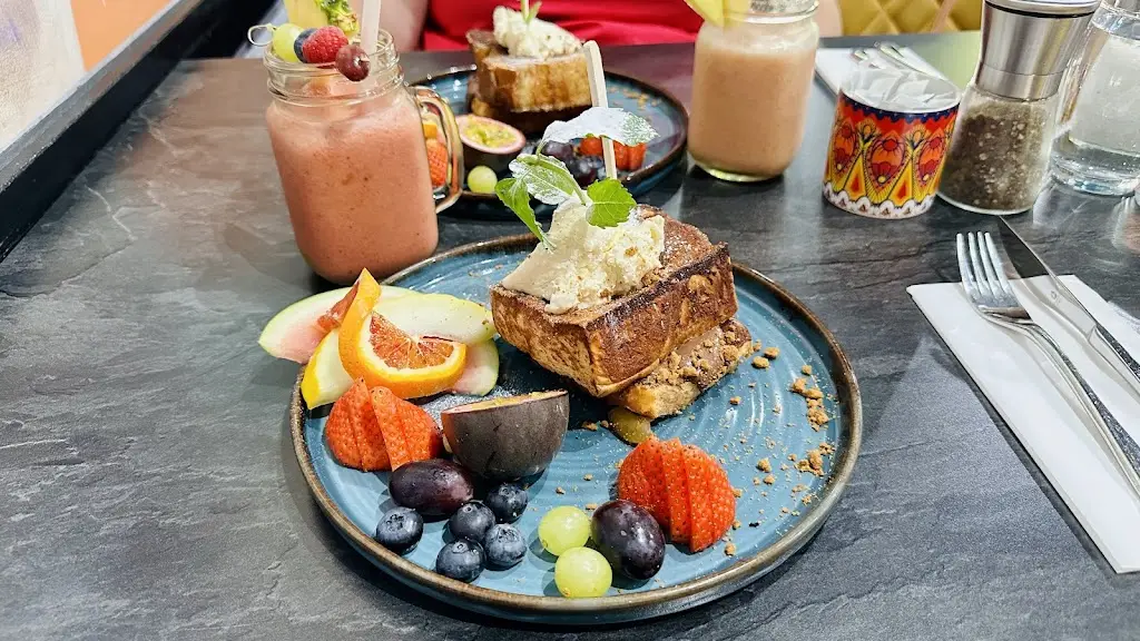 Borislava Pepelyashka_Harley’s Bistro & Lounge_Epping_review