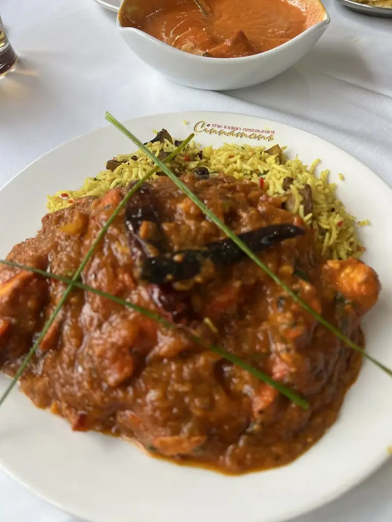 Paul G_Cinnamons_Axminster_review