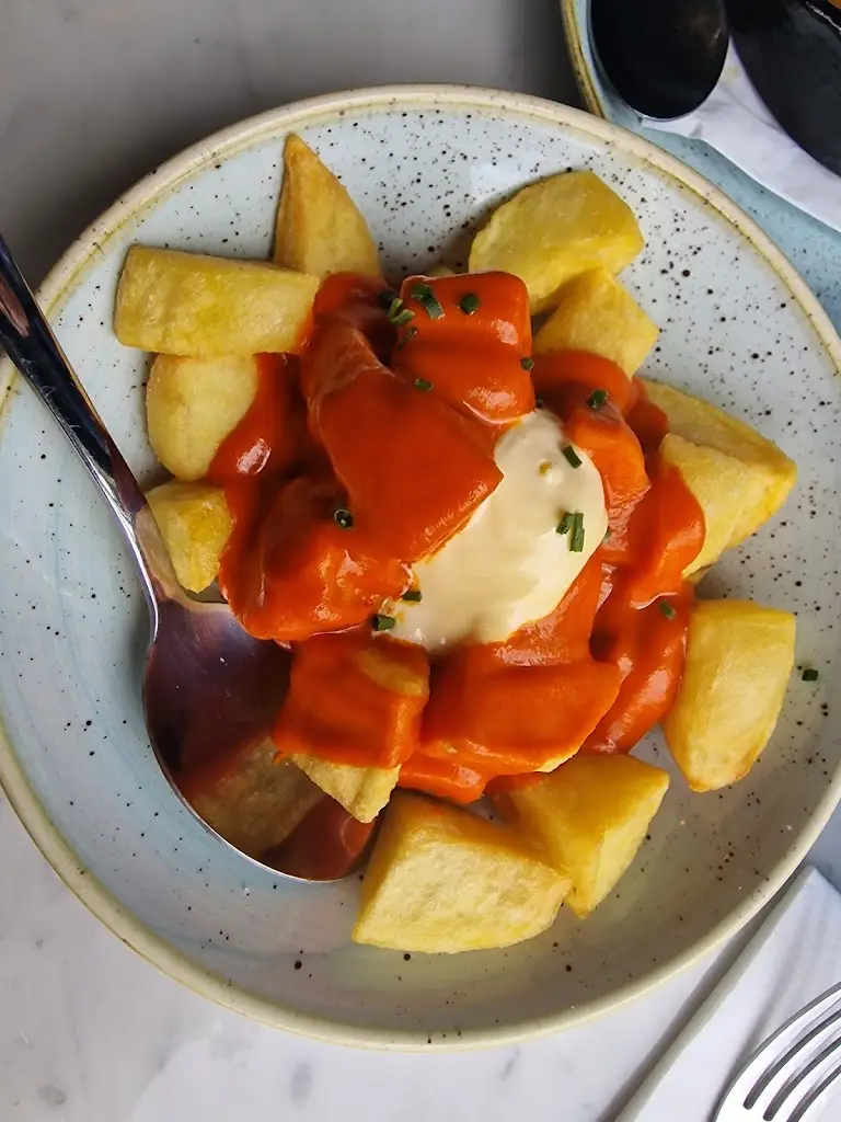 Maya S_Don Luis_Esher_review