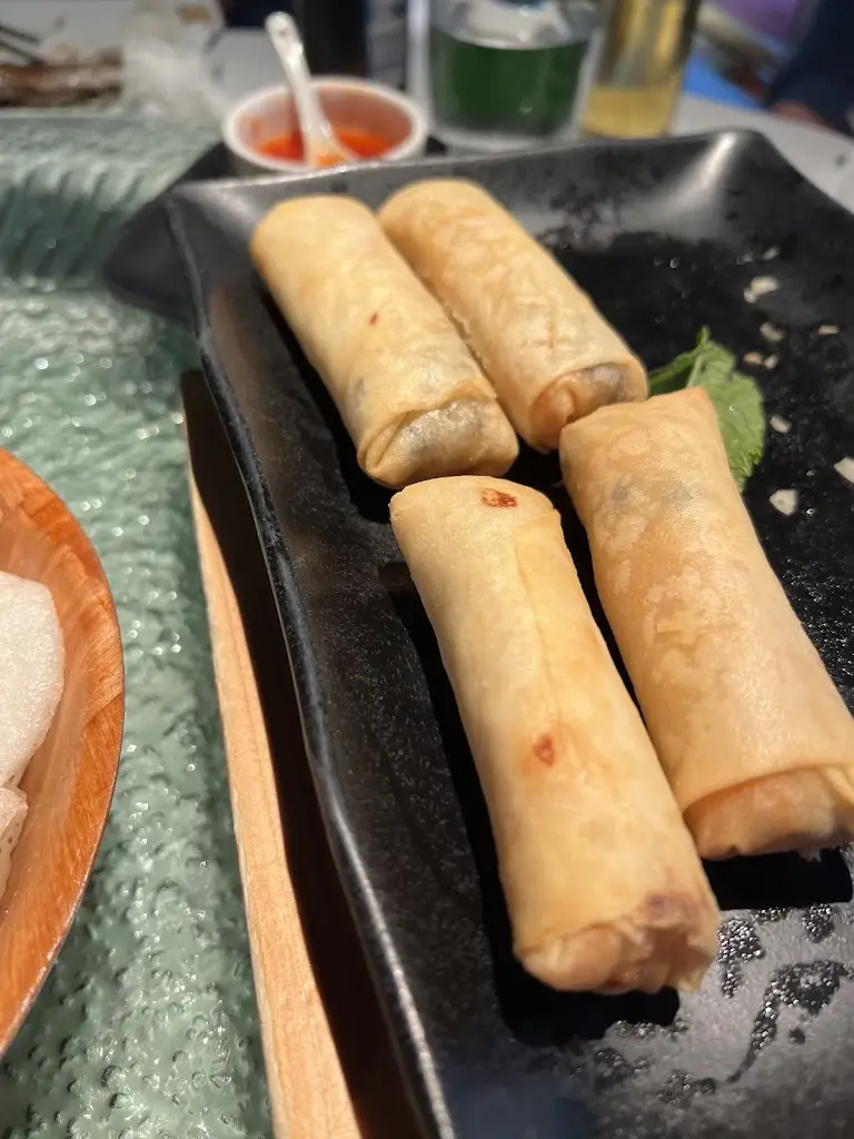 Menu_The Good Earth_Esher_image_6