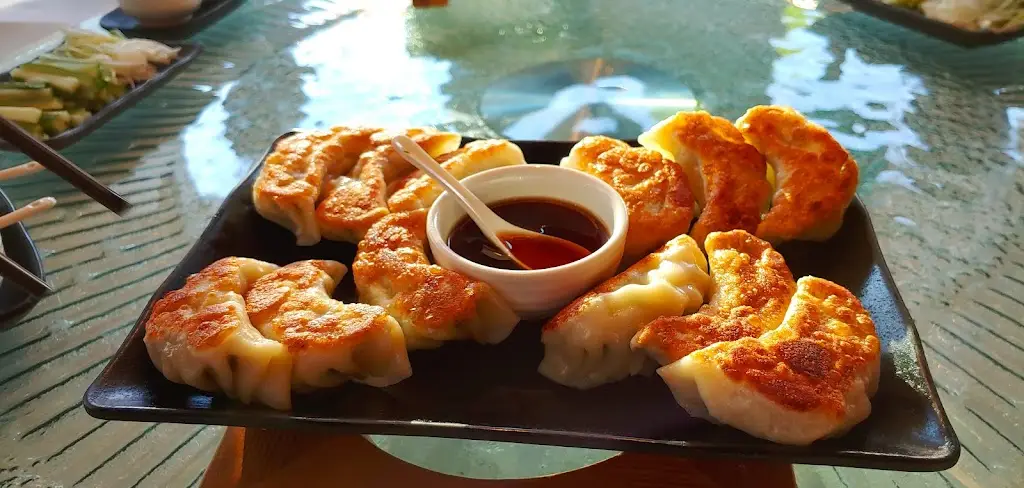 Menu_The Good Earth_Esher_image_8