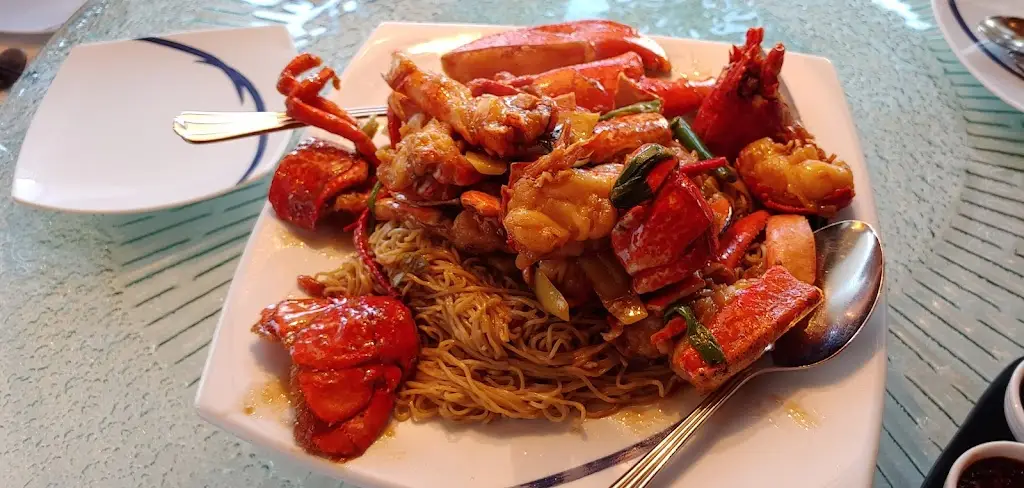 The Good Earth_Esher_slider_image_3