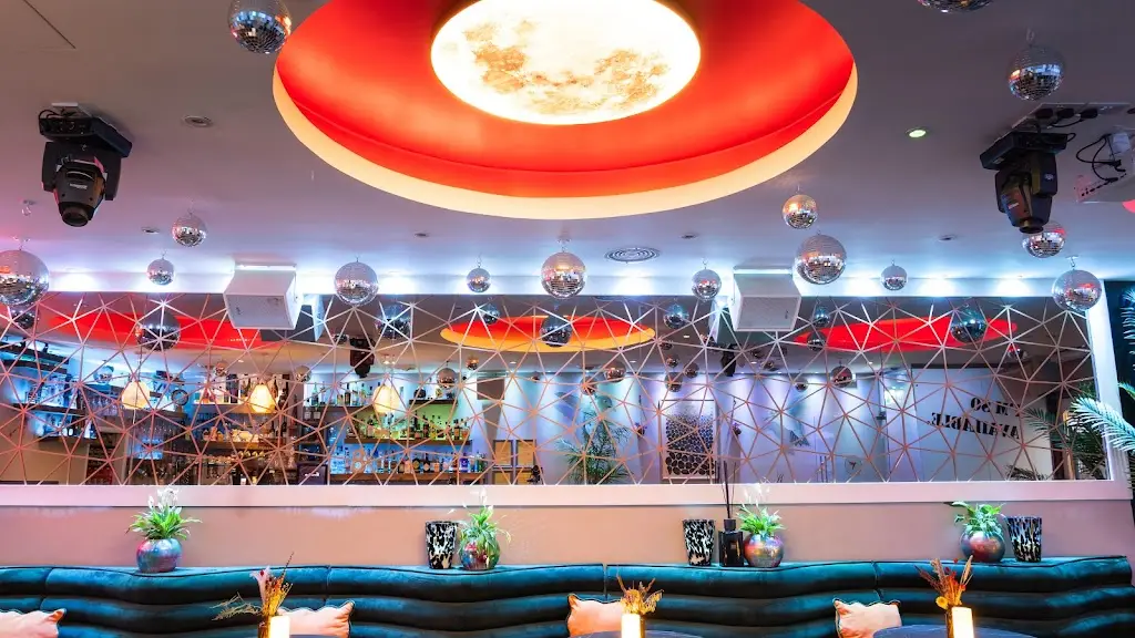 Hummings ristorante a Esher