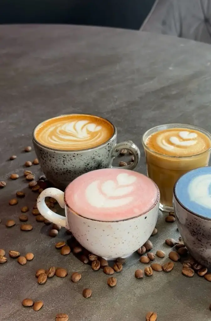 Hummings_Esher_slider_image_3