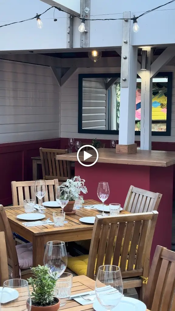 José Pizarro The Swan Inn_Esher_slider_image_2