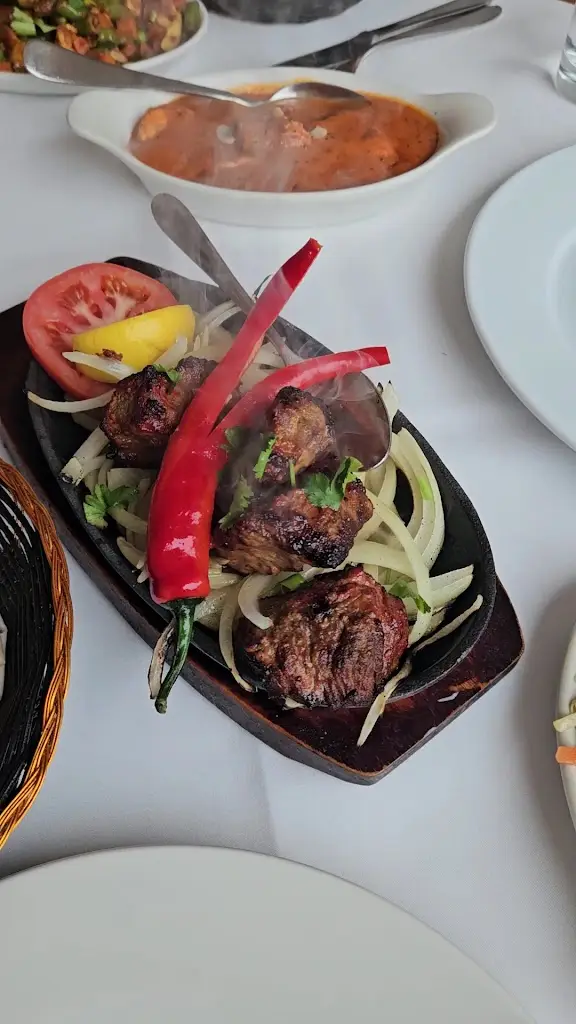 Sherpa Kitchen | Esher_Esher_slider_image_2