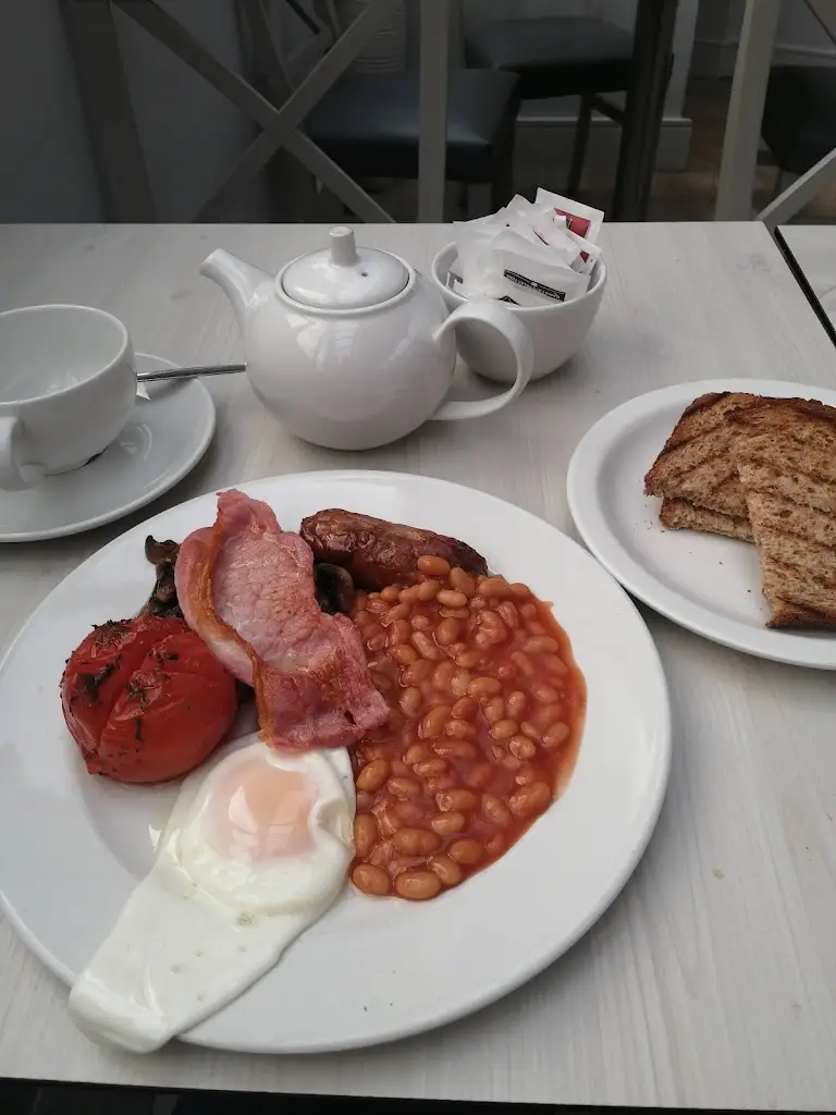 Menu_The Skylight Restaurant_Enfield Town_image_5