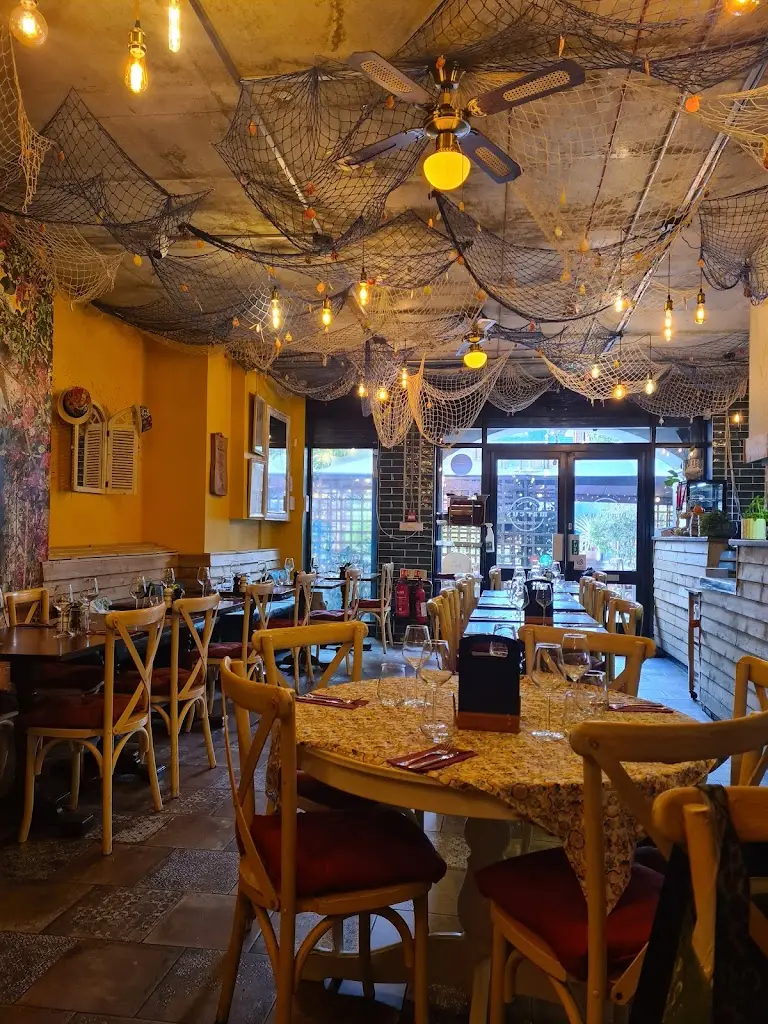 Marcus Kitchen & Bar_Enfield Town_slider_image_3