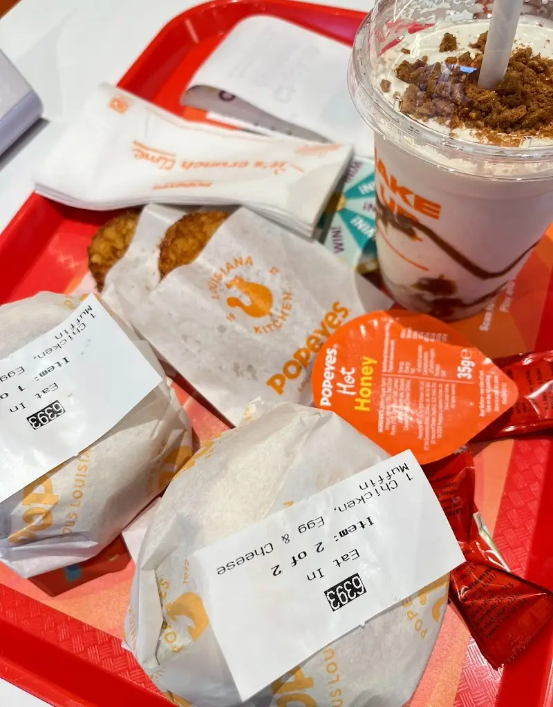 Chanel Musa_Popeyes Louisiana Chicken_Enfield Town_review