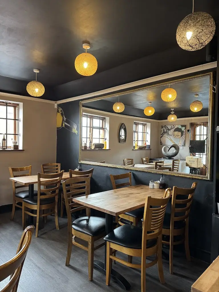 Olive Tree Cafe restaurant in Enfield Town