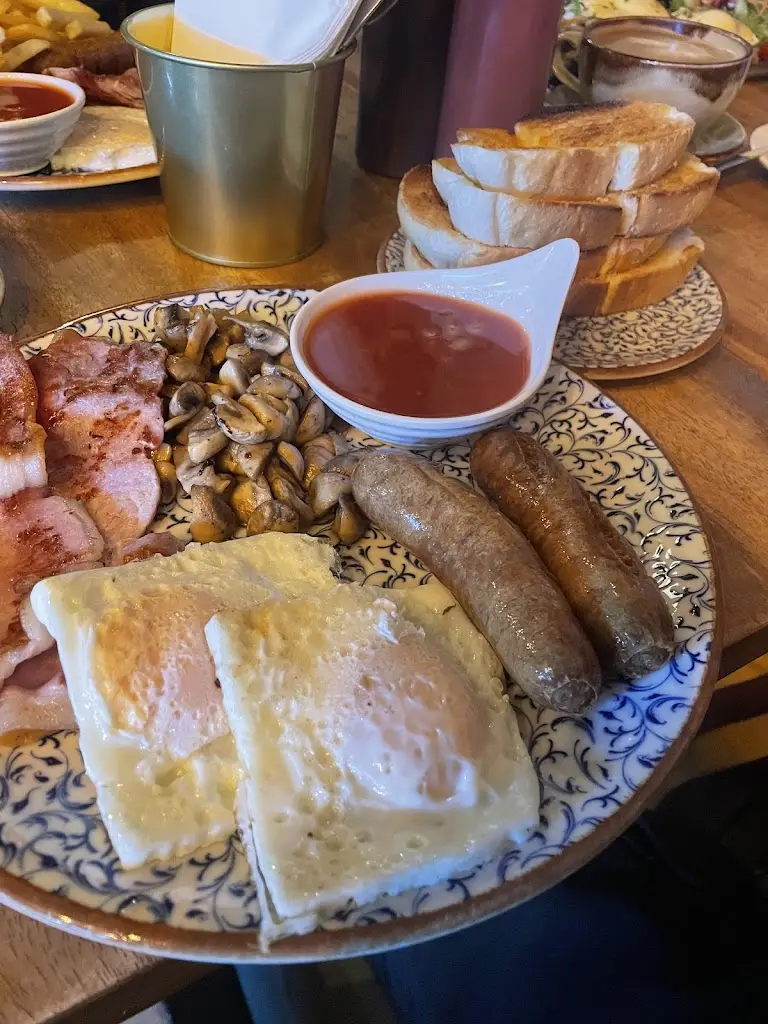 Olive Tree Cafe_Enfield Town_slider_image_3