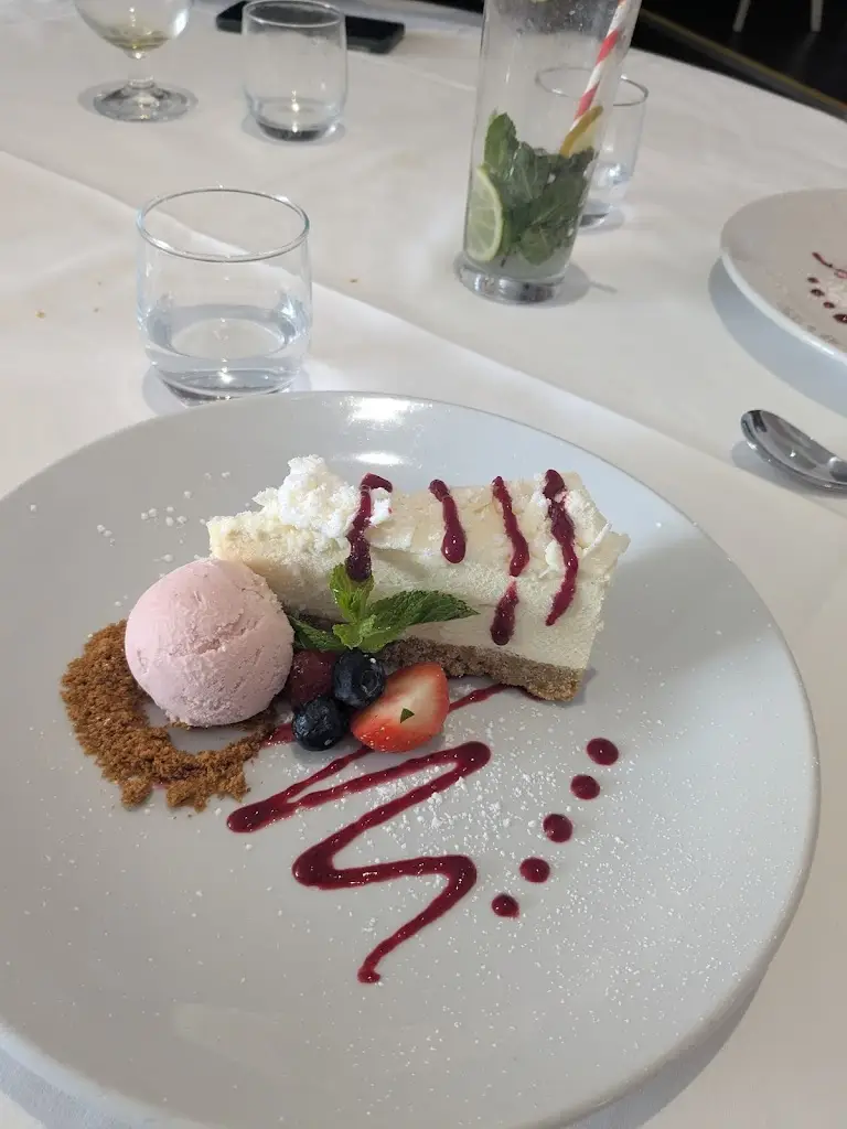 Judges Restaurant Enfield_Enfield Town_slider_image_2