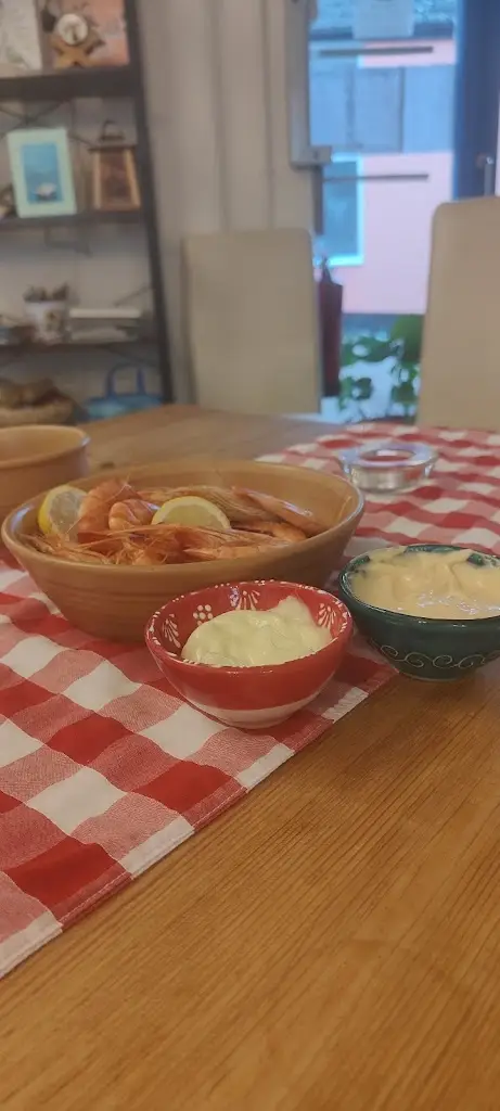 Menu_Azura Tapas & Cocktails_Axminster_image_9