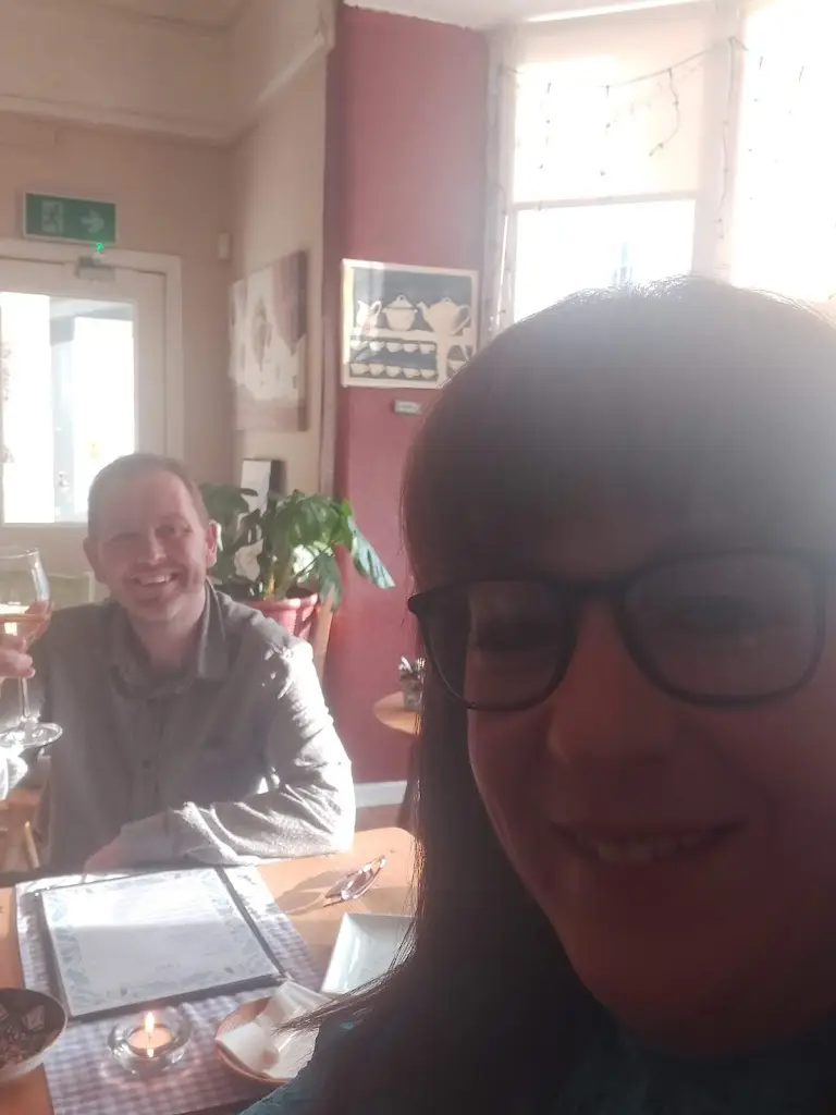 Marcus Roberts_Azura Tapas & Cocktails_Axminster_review