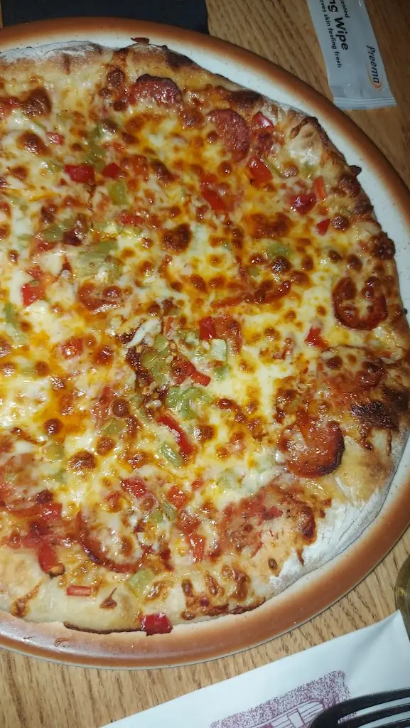 Menu_La Caverna Pizzeria Restaurant_Enfield Town_image_1