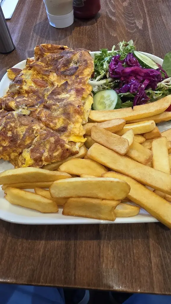 Milad Ash_The Green Room, Cafe & Bistro_Enfield Town_review