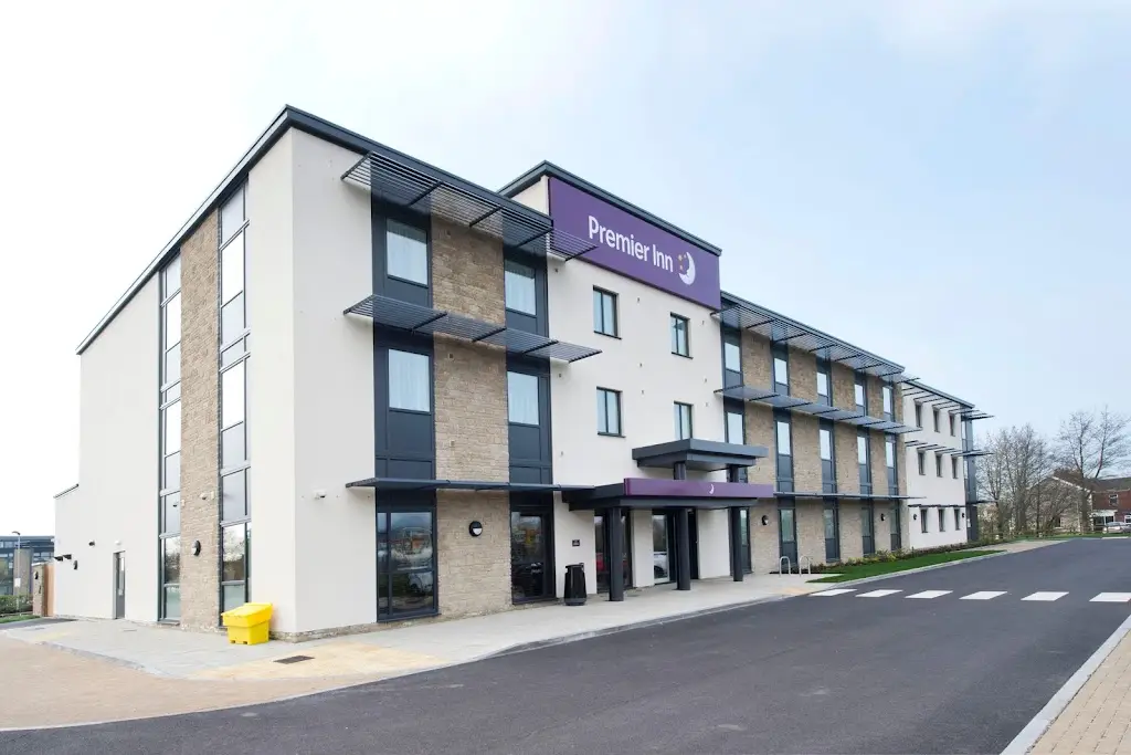 Premier Inn Wells  hotel_Evercreech_slider_image_1