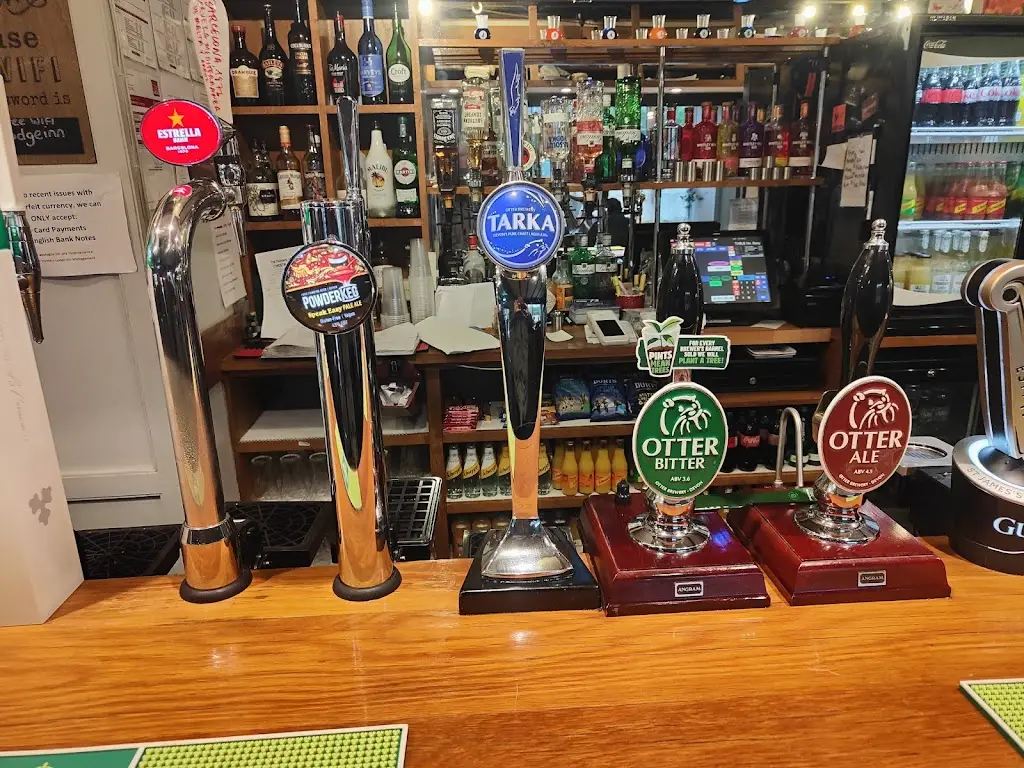 Menü_The Hunters Lodge Inn_Axminster_Bild_5