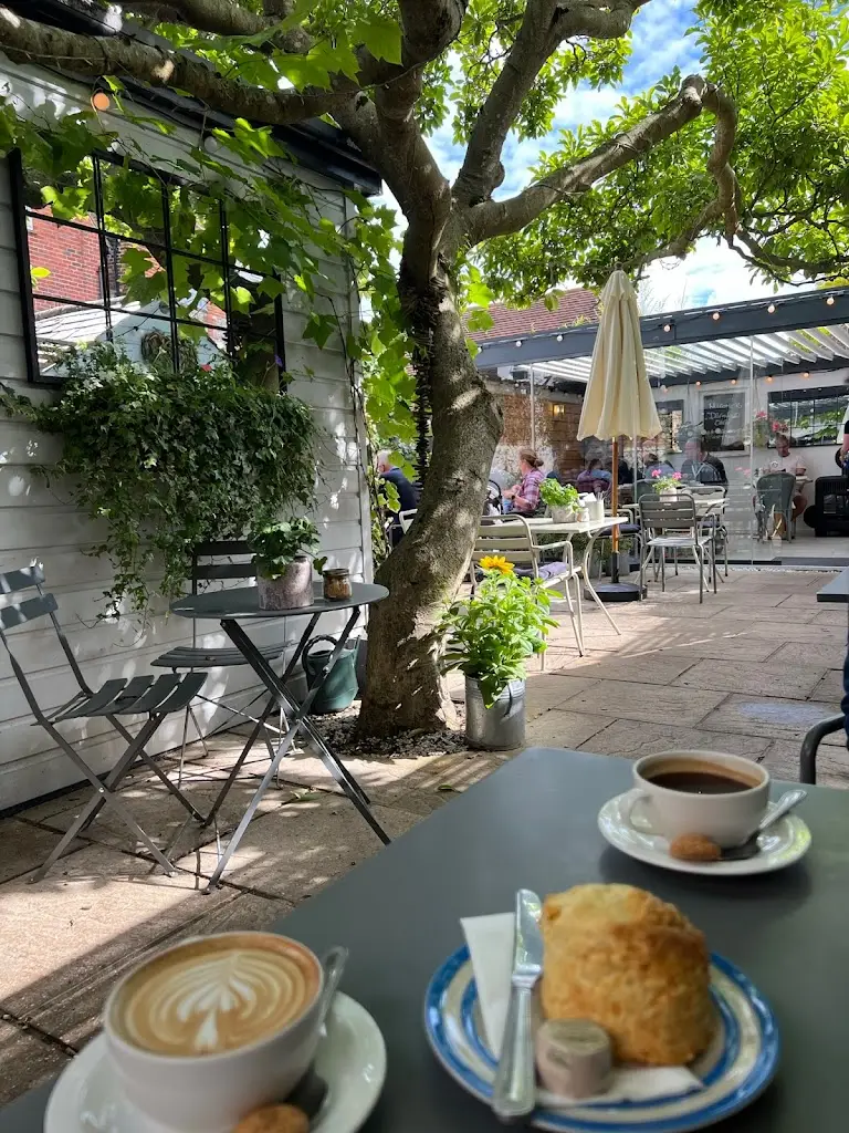 Driftwood Cafe_Emsworth_slider_image_3