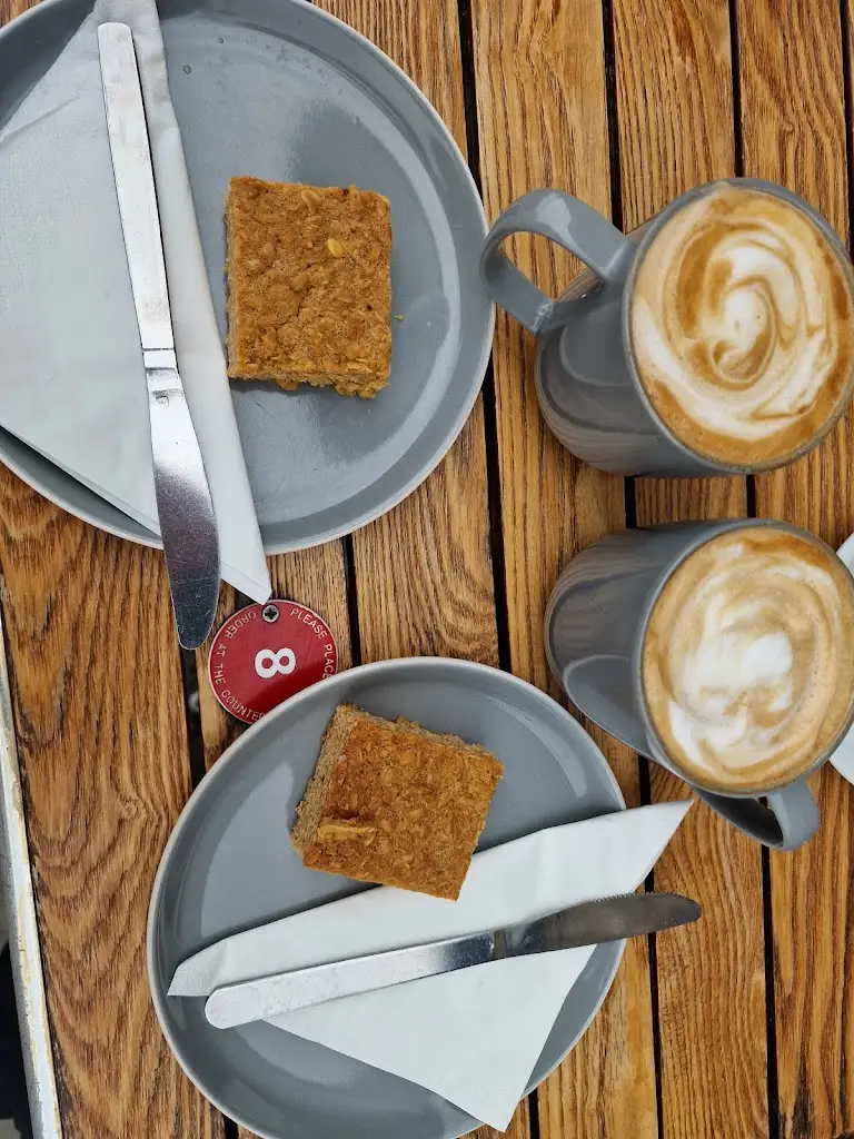 Mark Williams_Flintstones Tea Room_Emsworth_review