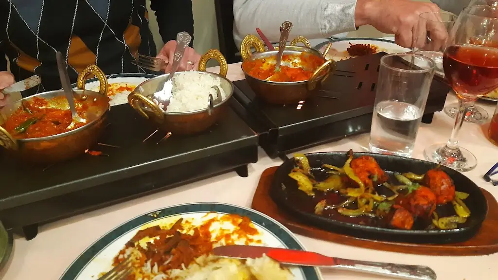 Taste Of India_Emsworth_slider_image_2