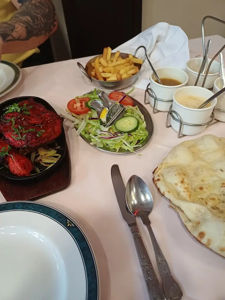 Taste Of India_Emsworth_slider_image_3