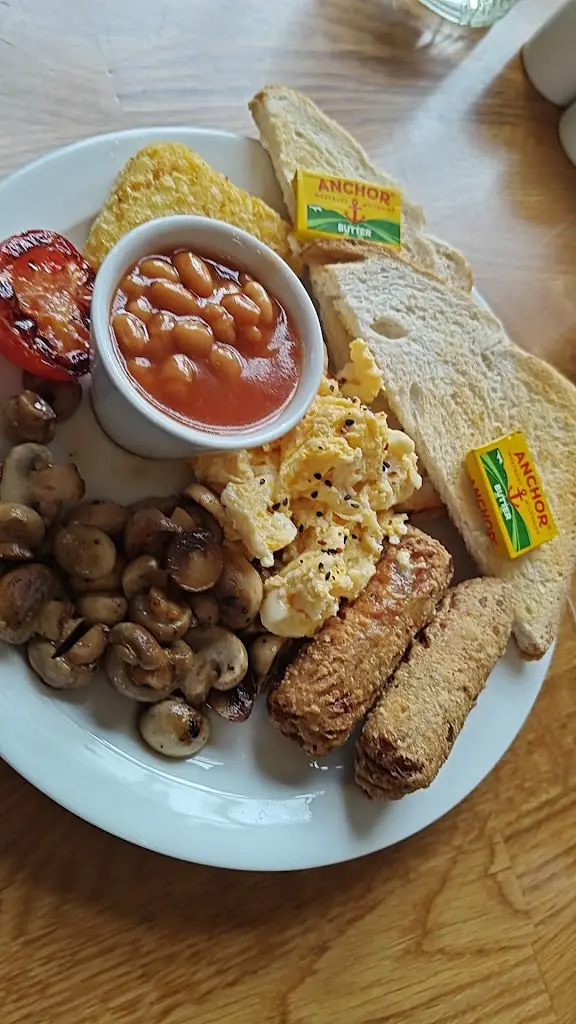 Railway Kitchen_Axminster_slider_image_2