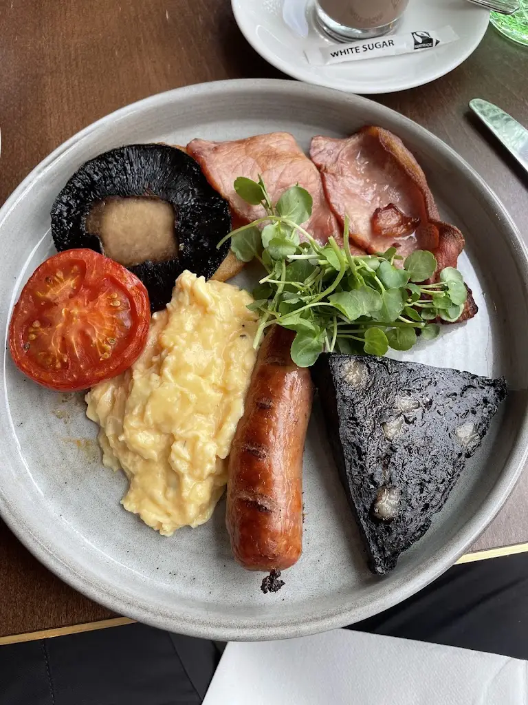 Menu_Alexander's Grand Café, Bar & Terrace_Embsay_image_7