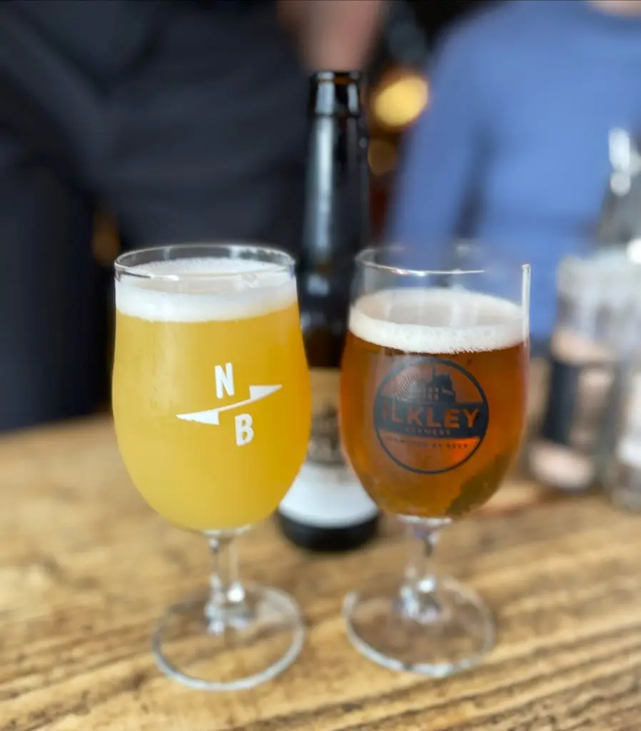 Two Sisters Bar & Kitchen_Embsay_slider_image_2