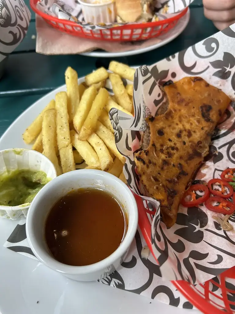 Marie Cadoret_The Narrow Boat_Embsay_review