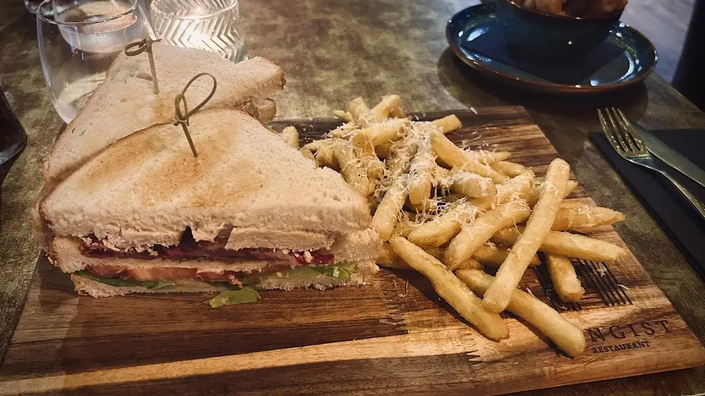 Jason Olsen_The Hengist Restaurant & Cocktail Bar_Aylesford_review