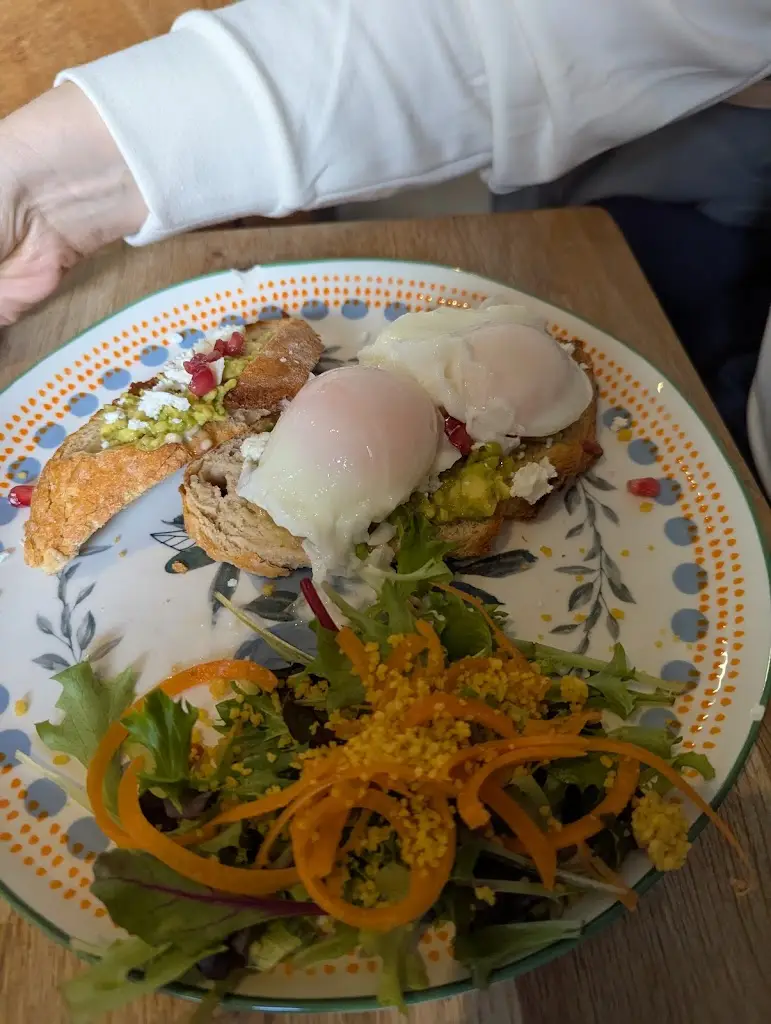Chris Gill_Coopers Café Bar_Embsay_review