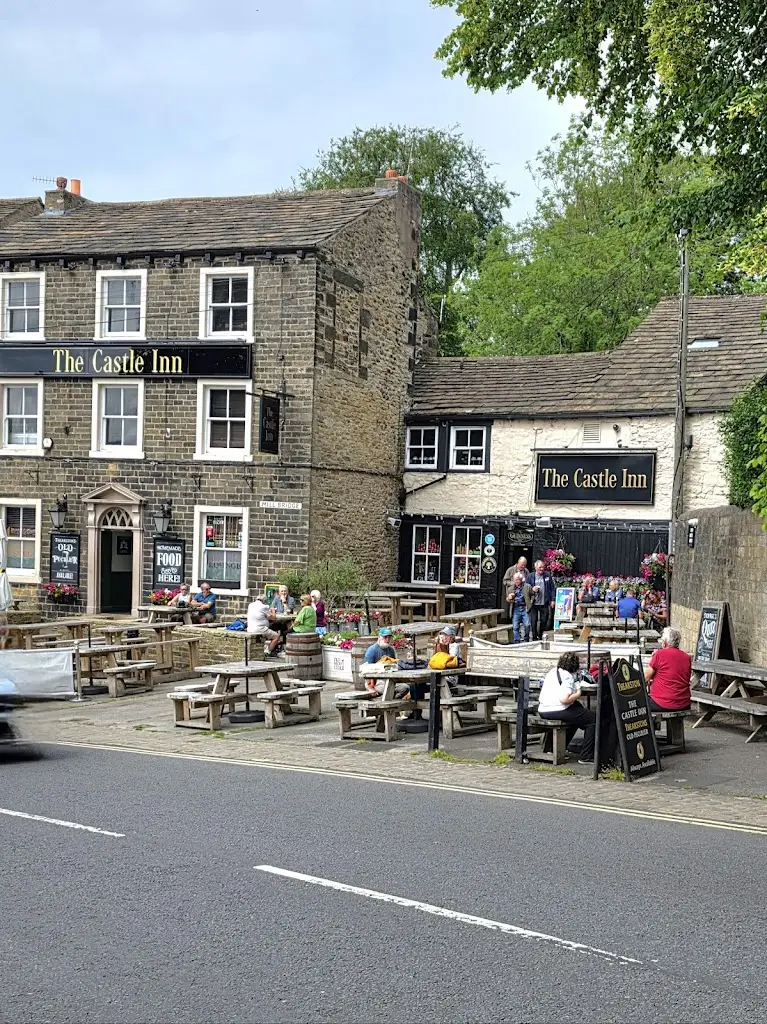 Paul Bennett_The Castle Inn_Embsay_review