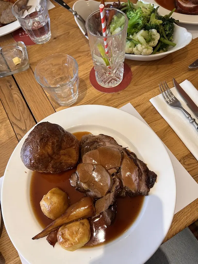 Kristin W_Six Bells_Essendine_Bewertung